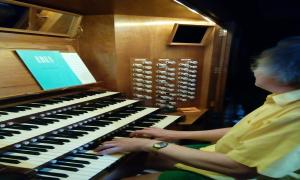 Holy Trinity Sloane Street 5